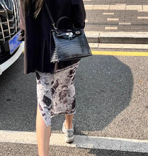 Girls' high-end handbag with crocodile pattern Kelly bag, mili second-generation genuine leather Kelly handbag, crossbody bag 2024