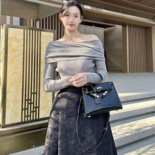 Girls' high-end handbag with crocodile pattern Kelly bag, mili second-generation genuine leather Kelly handbag, crossbody bag 2024