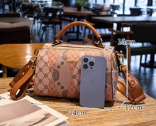 Hong Kong famous brand Boston women's bag 2024 new style bag fashionable single shoulder pillow bag large capacity versatile crossbody bag