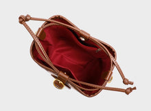 Official website: Xiaoc&K flagship store bag, women's 2024 new crossbody bag, high-end feeling, autumn and winter commuting single shoulder bucket bag