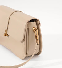 Hong Kong genuine withdrawn niche saddle bag for women 2024 new trendy summer high-end chain shoulder crossbody armpit bag