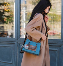 Women's bag 2024 new model, authentic and fashionable genuine leather handbag, commuting simple single shoulder crossbody women's large bag
