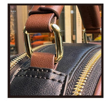 Flowing Gold Bag Hong Kong Guqiao Authentic 2024 New GQ8093 Hong Kong Style Fashion Handheld Crossbody Women's Temperament Bag