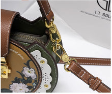 Hong Kong itgdledy leather high-end and niche design bag 2024 new autumn crossbody women's bag birthday gift