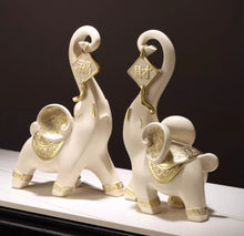 Home creative wealth elephant ornaments, a pair of living room TV cabinets, wine cabinets, light luxury high-end foyer wealth attracting decorations