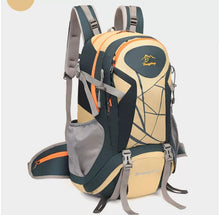 Strong load-bearing outdoor large capacity hiking backpack, waterproof sports backpack, camping and hiking durable backpack