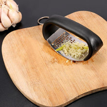 2022 Smart Kitchen Gadget For Home, Plastic Stainless Steel Garlic Press With Heavy Soft-Handled