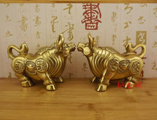 Large size pure copper ox ornament, money ox, copper ox, zodiac ox, Wall Street ox, office desk, living room decoration crafts
