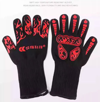 High temperature resistant and fire-resistant gloves with five fingers for insulation, heat resistance, and anti scalding. Thickened catering clay pot, baking oven, barbecue fireplace, special for use