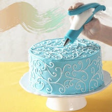 Cake decorating tool
