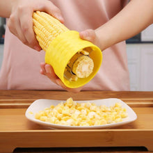 New creative fashion 304 stainless steel corn planing thresher to core planing corn grain separator kitchen tools