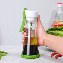 Rotating Salad Dressing Stirring Cup Manual Seasoning Sauce Dipping Juice Mixer Bottle Mixing Cup Kitchen Accessories