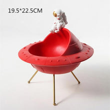 Resin Astronaut Storage Figurines Creative Modern Character Statue