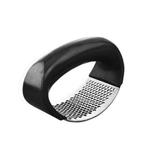 Garlic Press Circular Stainless Steel Set Garlic Crusher with Small Brush Peeler Ginger Squeezer Kitchen Gadgets Kitchen Tools
